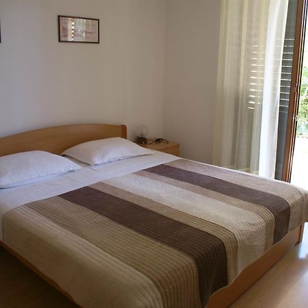 Apartment Ana M Krk Town Dış mekan fotoğraf
